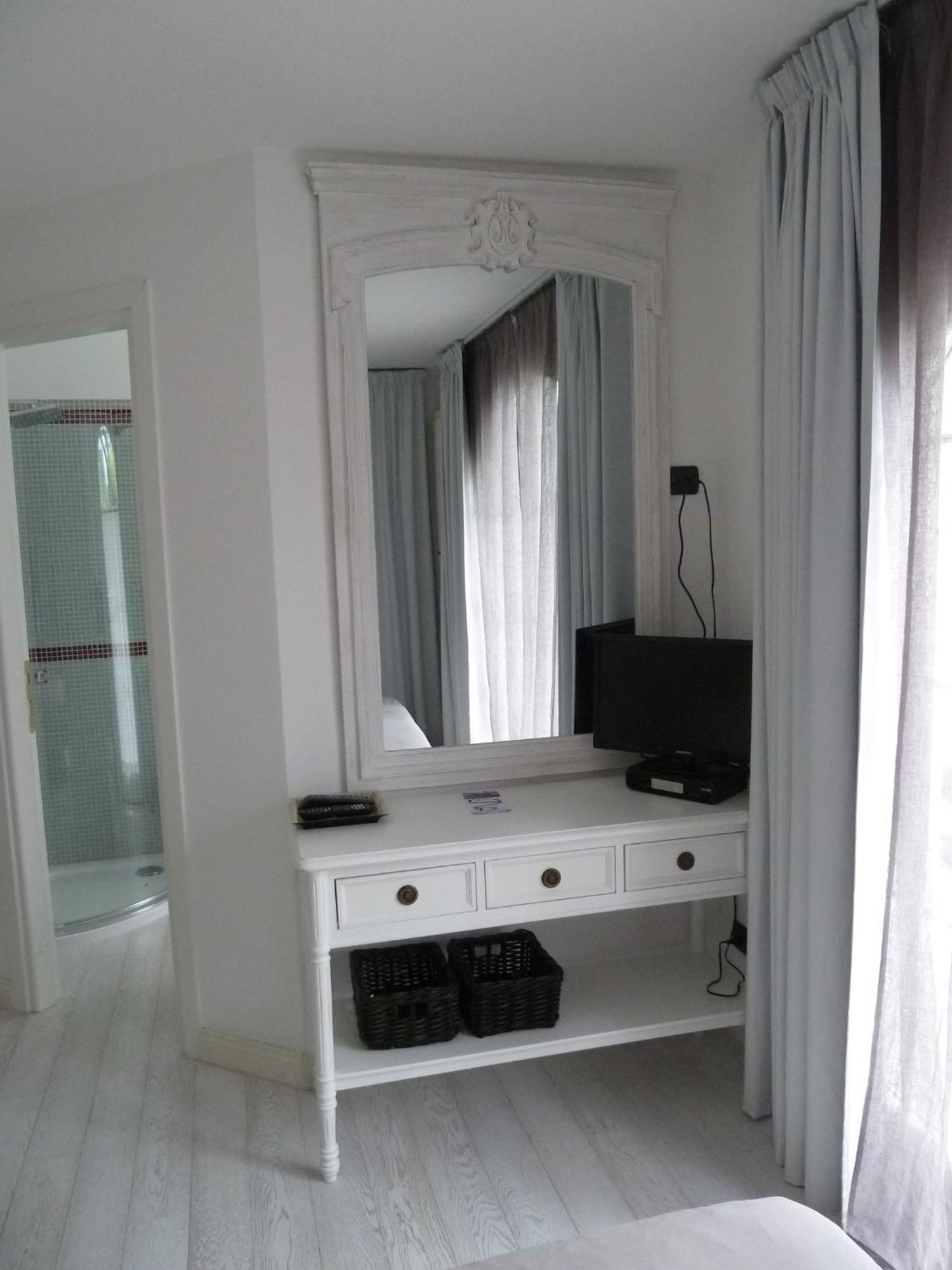Caterina.C B&B Val della Torre Phòng bức ảnh