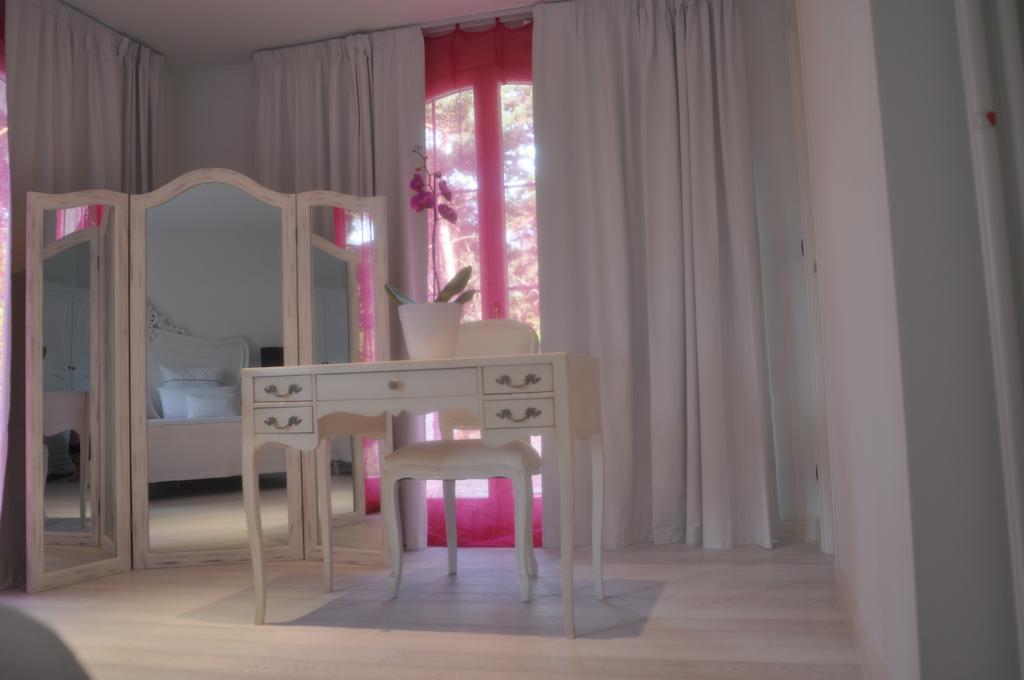 Caterina.C B&B Val della Torre Phòng bức ảnh